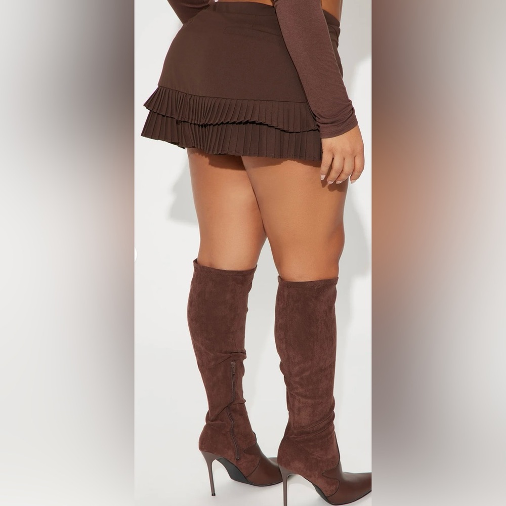 Let me go double tiered pleated skort Large - Picture 3 of 5